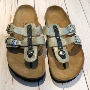 Sz 6 (Euro 37) World Walker sandals by Birkenstock